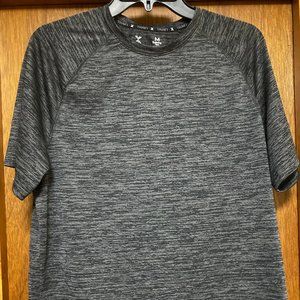 Xersion Everair Training Tee shirt dark grey, size Medium NEW